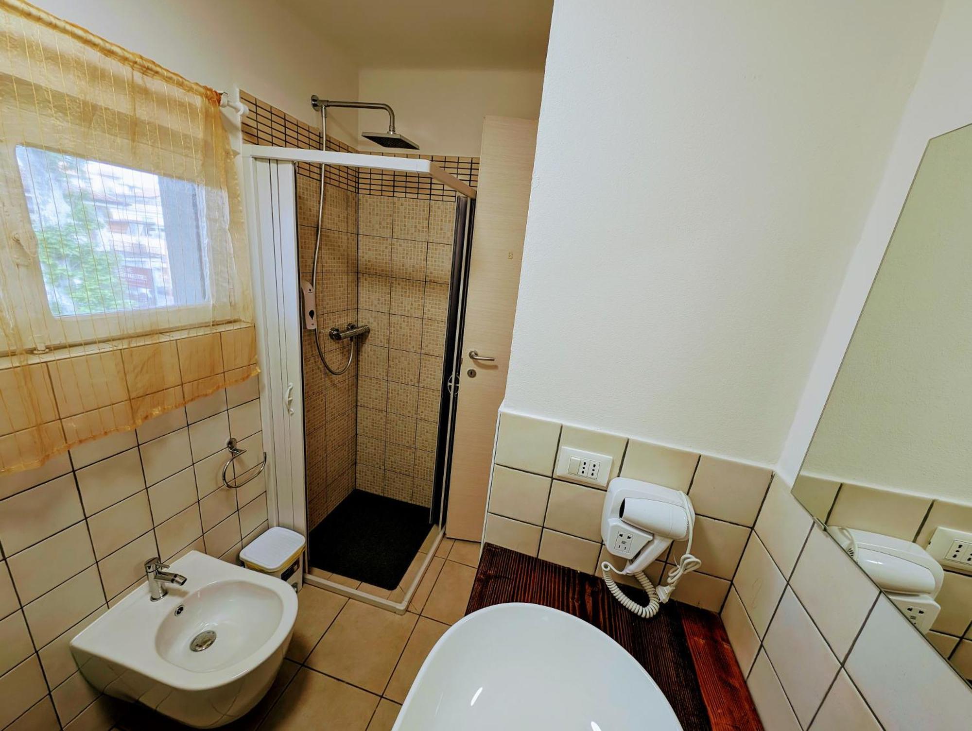 Guest House Il Glicine Stadio - Ospedale Cesena Ngoại thất bức ảnh